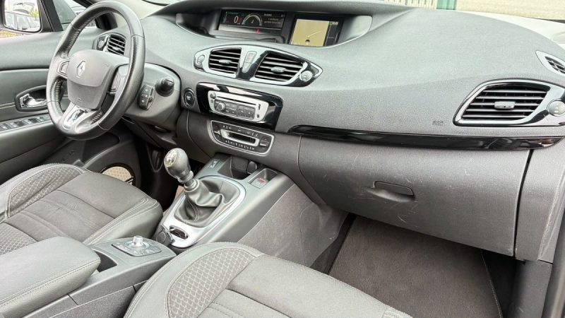 Renault Scenic III 1.6 dCi 130ch Edition Bose Energy GPS CUIR 104000kms