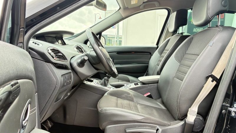 Renault Scenic III 1.6 dCi 130ch Edition Bose Energy GPS CUIR 104000kms
