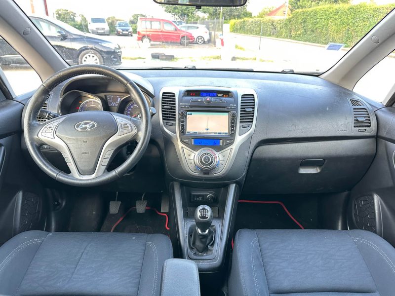 HYUNDAI IX20 1.6 CRDI 115 PACK BUSINESS BLUE DRIVE 