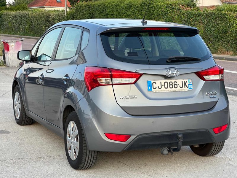 HYUNDAI IX20 1.6 CRDI 115 PACK BUSINESS BLUE DRIVE 