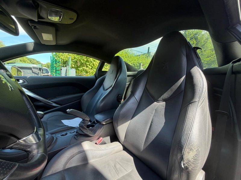 Peugeot RCZ 2.0 HDI 163ch BVM6 Féline