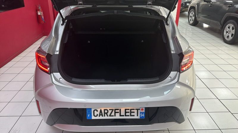 TOYOTA COROLLA BERLINE HYBRIDE 1.8 DYNAMIC BUSINESS 122cv/1 ERE MAIN/TVA RECUPERABLE