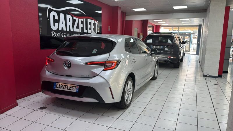 TOYOTA COROLLA BERLINE HYBRIDE 1.8 DYNAMIC BUSINESS 122cv/1 ERE MAIN/TVA RECUPERABLE