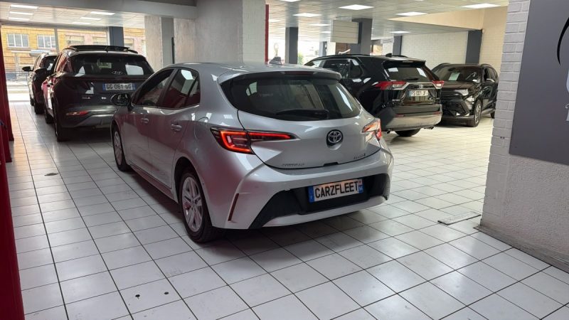 TOYOTA COROLLA BERLINE HYBRIDE 1.8 DYNAMIC BUSINESS 122cv/1 ERE MAIN/TVA RECUPERABLE
