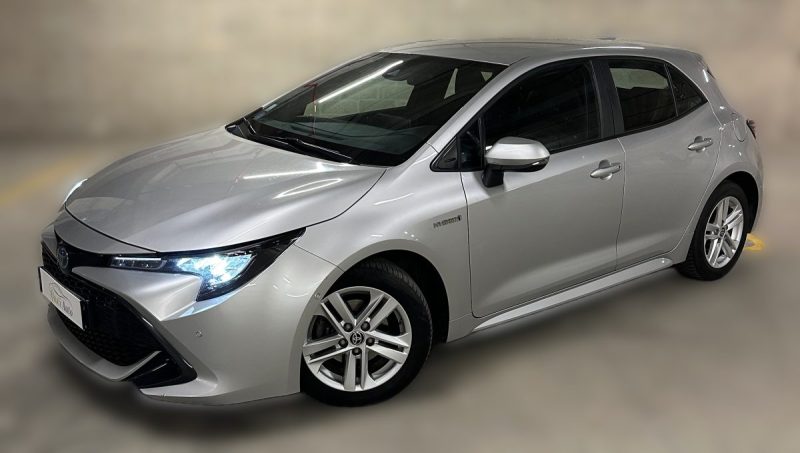 TOYOTA COROLLA 122ch DYNAMIC BUSINESS