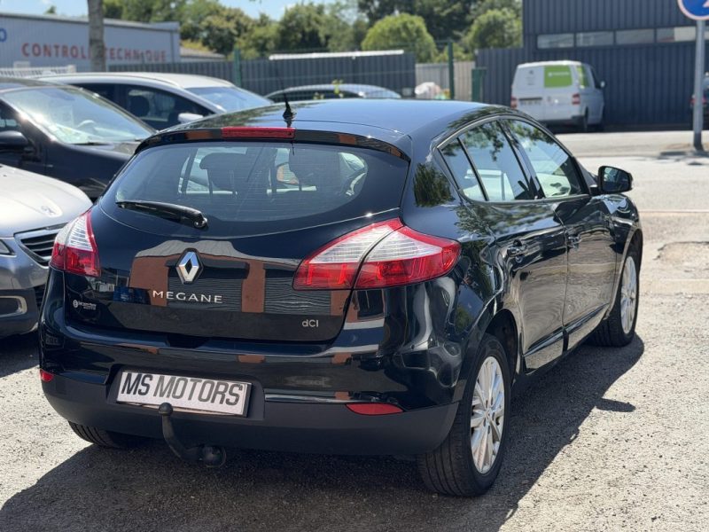 RENAULT MEGANE III 1.5 DCI 110 cv - GARANTIE 12 mois - Zen