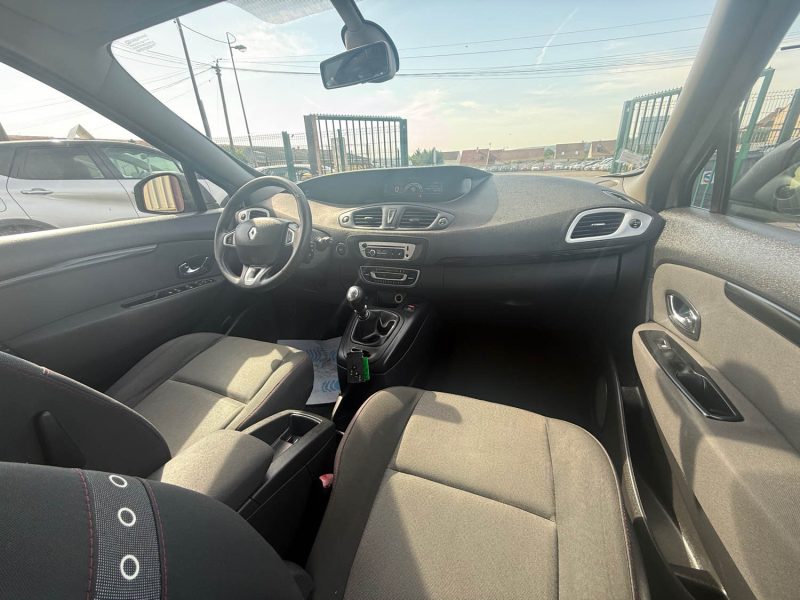 RENAULT GRAND SCENIC 3 PHASE 2 1.6 DCI - 130CV 16V TURBO 7 PLACES 2012