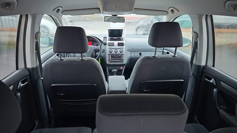 VOLKSWAGEN TOURAN CONFORTLINE 2009B