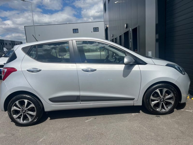 HYUNDAI I10 1.2 87CH PACK EVIDENCE 