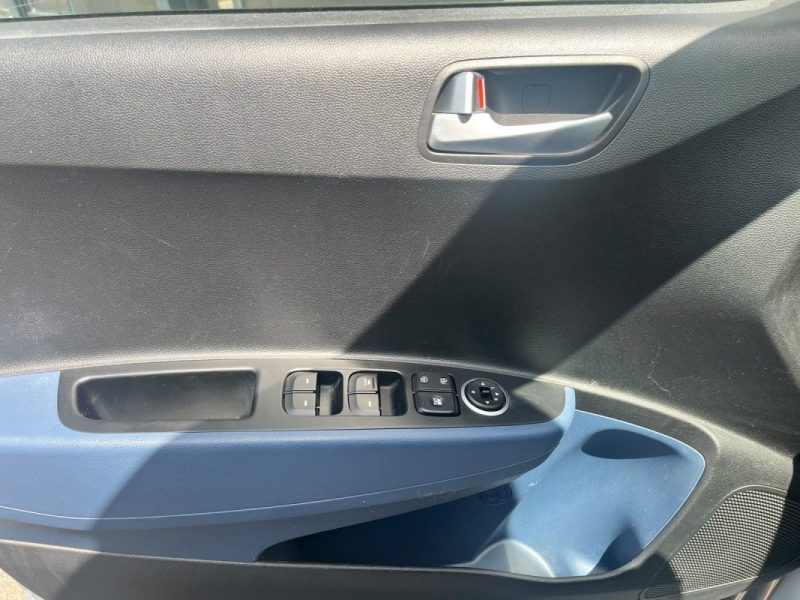 HYUNDAI I10 1.2 87CH PACK EVIDENCE 
