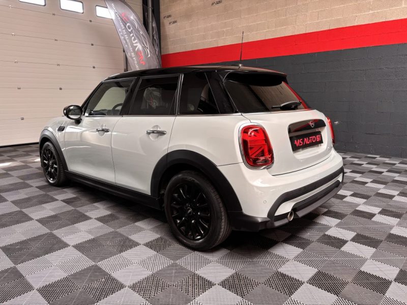 MINI COOPER 136 cv essential BVA7