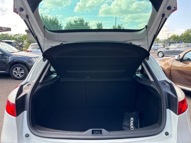 RENAULT  MEGANE  1.5 DCI 110 GT LINE