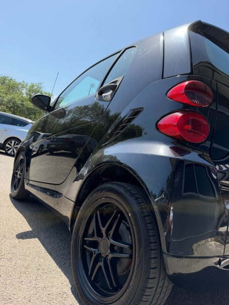 Smart Fortwo Simply Black 2011 – Boîte automatique – Full Black – Garantie 12 mois