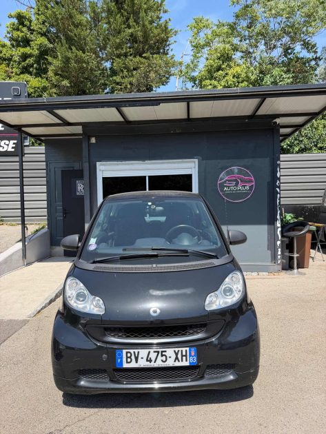Smart Fortwo Simply Black 2011 – Boîte automatique – Full Black – Garantie 12 mois