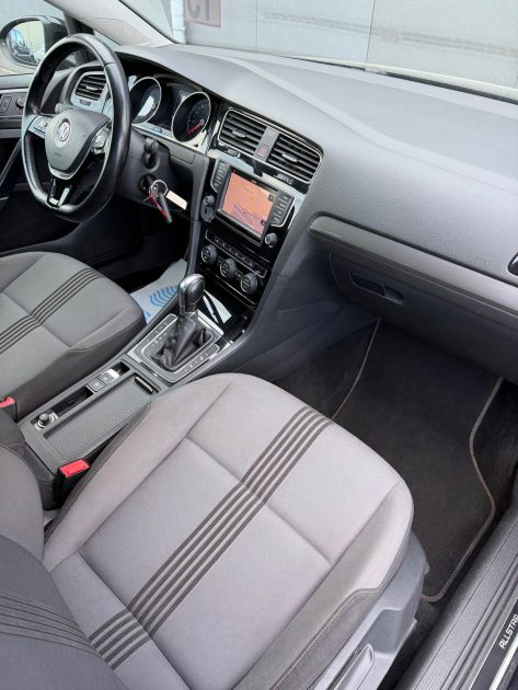 VOLKSWAGEN GOLF VII - phase 1 - 2.0 tdi - 150cv - GARANTIE 3 MOIS 