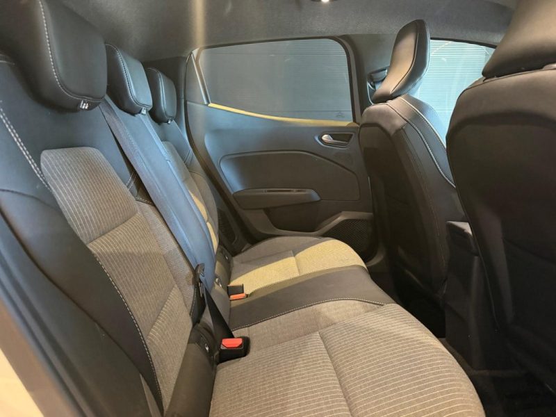 RENAULT CLIO 1.6 E-TECH 145 TECHNO / PACK DRIVING / PACK MULTIMEDIA  