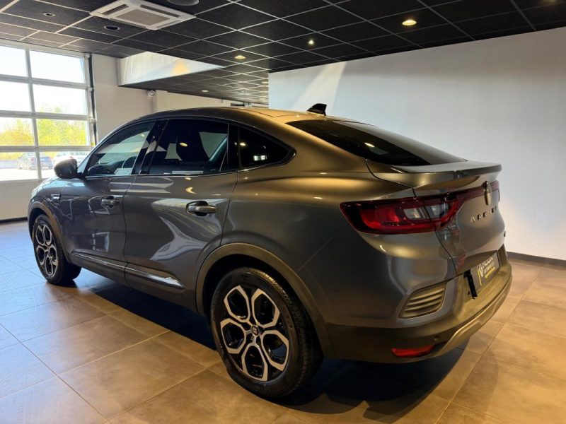 RENAULT ARKANA 1.6 E-TECH 145 INTENS 