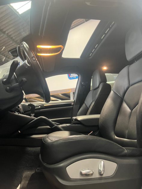 MAGNIFIQUE PORSCHE CAYENNE S V8 400 CH (SUIVI PORSCHE, TOIT OUVRANT, SIEGES CHAUFFANTS AV/AR) ⭐️⭐️⭐️