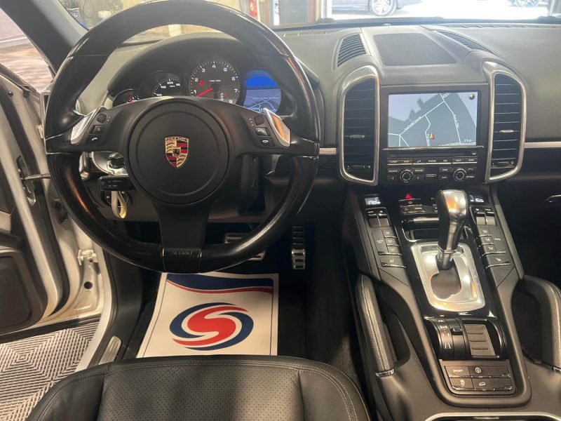 MAGNIFIQUE PORSCHE CAYENNE S V8 400 CH (SUIVI PORSCHE, TOIT OUVRANT, SIEGES CHAUFFANTS AV/AR) ⭐️⭐️⭐️