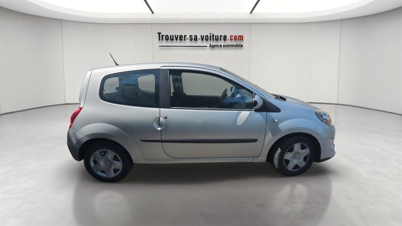 RENAULT TWINGO II 1.5 DCI 65 ch AUTHENTIQUE CLIMATISATION