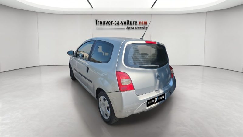 RENAULT TWINGO II 1.5 DCI 65 ch AUTHENTIQUE CLIMATISATION