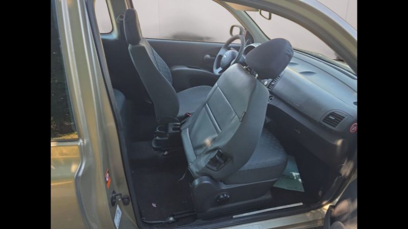 NISSAN MICRA 1.2 65 ch VISIA 2004 
