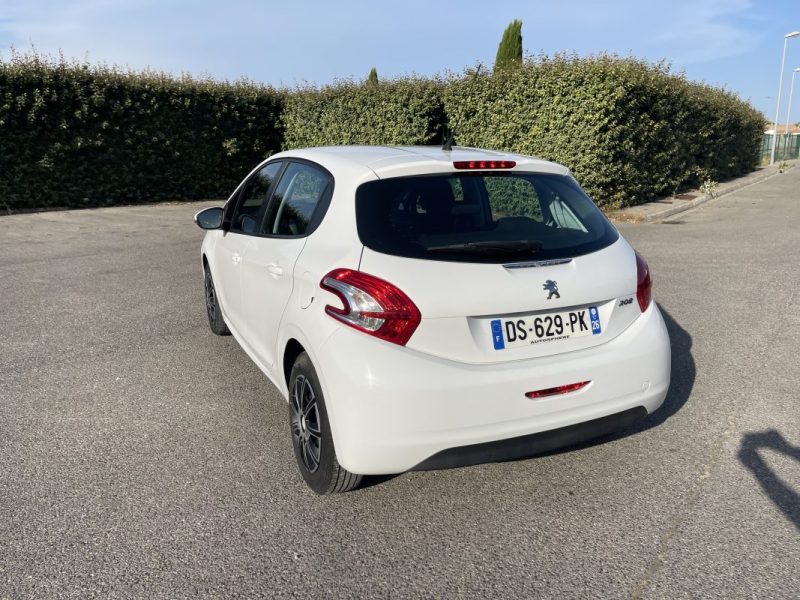 PEUGEOT 208 ACTIVE 1.4HDI 70CV 113500KMS CT OK CLIM GARANTIE