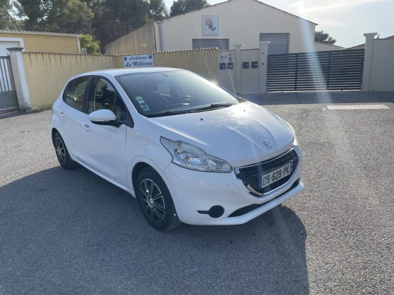 PEUGEOT 208 ACTIVE 1.4HDI 70CV 113500KMS CT OK CLIM GARANTIE