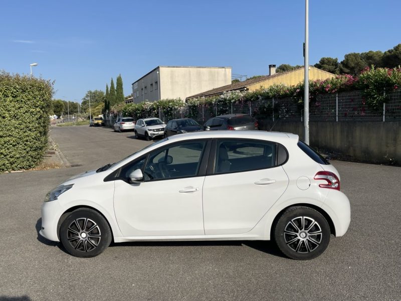 PEUGEOT 208 ACTIVE 1.4HDI 70CV 113500KMS CT OK CLIM GARANTIE
