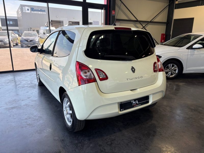 RENAULT TWINGO  2013 1.2 75 BOITE AUTOMATIQUE