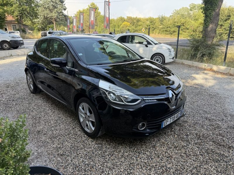 RENAULT CLIO IV 0,9 TCE 90 INTENS  2016 GPS CLIM 