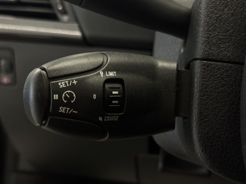 PEUGEOT 207 1.6 HDI 110 EXECUTIVE 2009