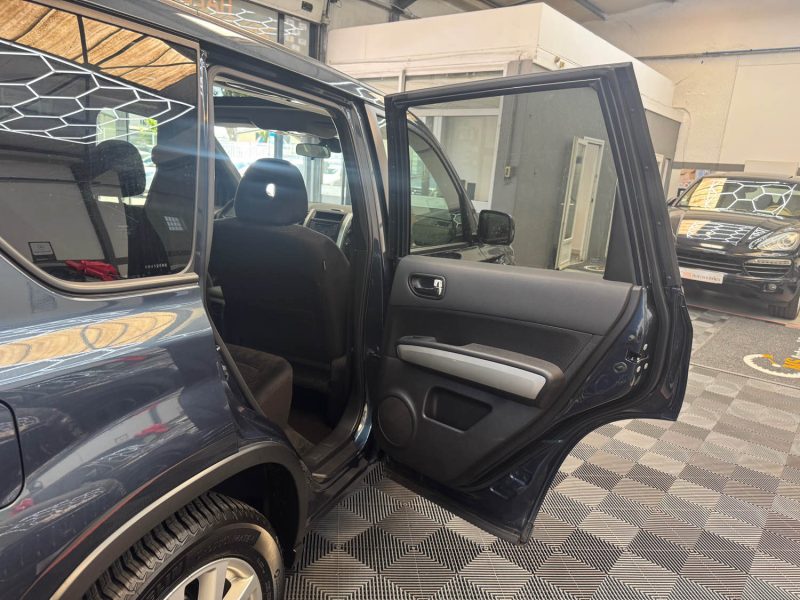 NISSAN X-TRAIL II 2.0 DCI 150ch 4X4 CONNECT EDITION GARANTIE 24MOIS HISTORIQUE LIMPIDE 2EME MAIN🇨🇵