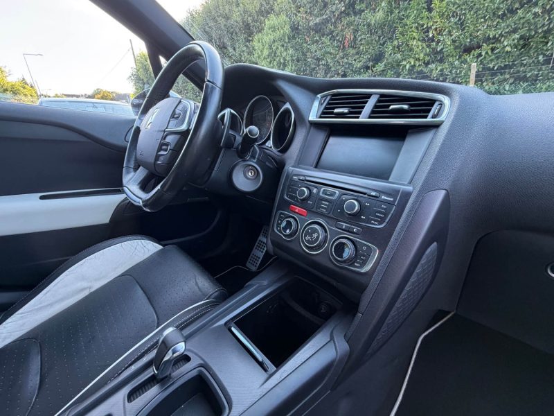 Citroën DS4 1.6 e-HDI 110ch Sport Chic BMP6