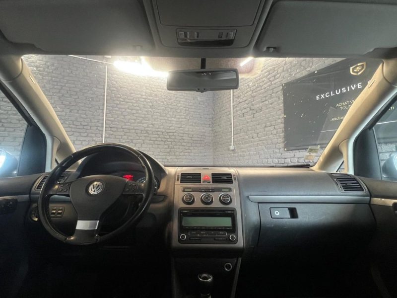 VOLKSWAGEN TOURAN 1.9 TDI 105 CONFORTLINE 