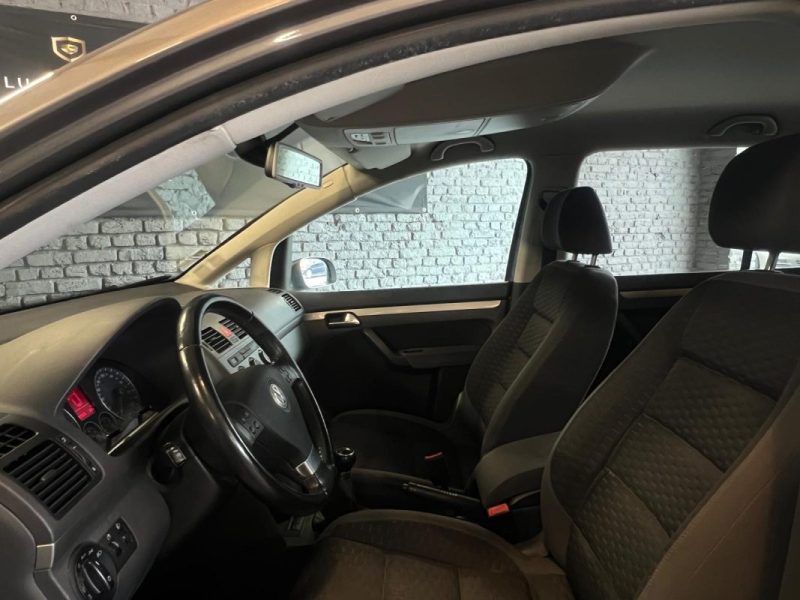 VOLKSWAGEN TOURAN 1.9 TDI 105 CONFORTLINE 
