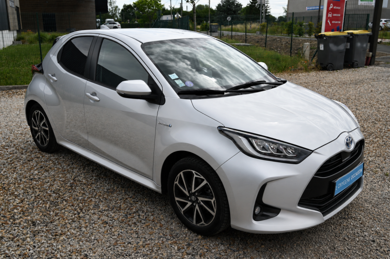 TOYOTA YARIS 116H DESIGN 03/2021