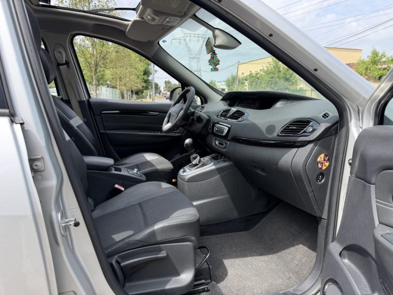 RENAULT SCENIC 1.6 DCI 130 CV BOSE EDITION / Paiement 4X ou 10X Possible