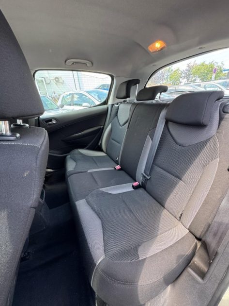 PEUGEOT 308 1.6 HDI112 FAP NAVTEQ 5P 2010 GARANTIE 