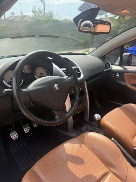 PEUGEOT 207 CC 1.6 SPORT 2009 - 77 101Kms - Distrib ok - Premier Main - SUIVIT PEUGEOT
