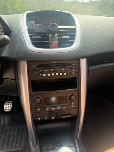 PEUGEOT 207 CC 1.6 SPORT 2009 - 77 101Kms - Distrib ok - Premier Main - SUIVIT PEUGEOT