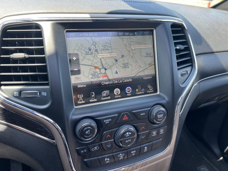 JEEP GRAND CHEROKEE SUMMIT 2015
