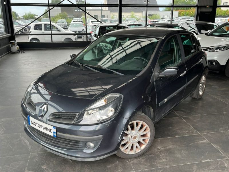 🚗 RENAULT CLIO III 1.4i 98ch ⚙️  1 ère main❄️ Climatisation 📡 Radar de recul 🪑 Semi-cuir