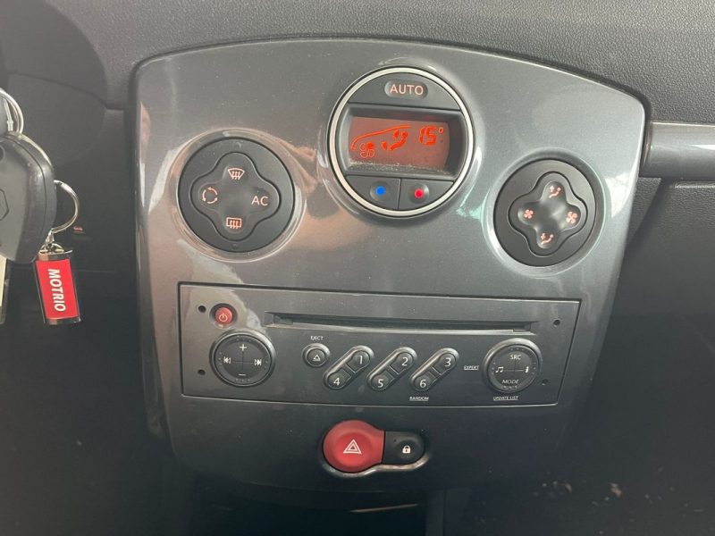 🚗 RENAULT CLIO III 1.4i 98ch ⚙️  1 ère main❄️ Climatisation 📡 Radar de recul 🪑 Semi-cuir