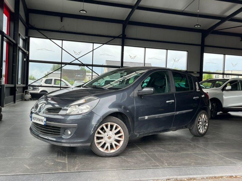 🚗 RENAULT CLIO III 1.4i 98ch ⚙️  1 ère main❄️ Climatisation 📡 Radar de recul 🪑 Semi-cuir