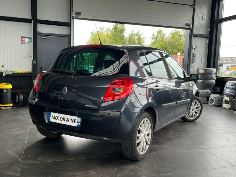 🚗 RENAULT CLIO III 1.4i 98ch ⚙️  1 ère main❄️ Climatisation 📡 Radar de recul 🪑 Semi-cuir