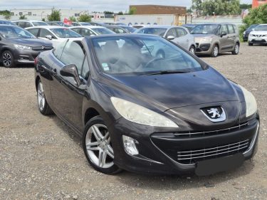PEUGEOT 308  CC 2.0 HDi 16V FAP 140 cv Cabriolets Trés Bon Etat