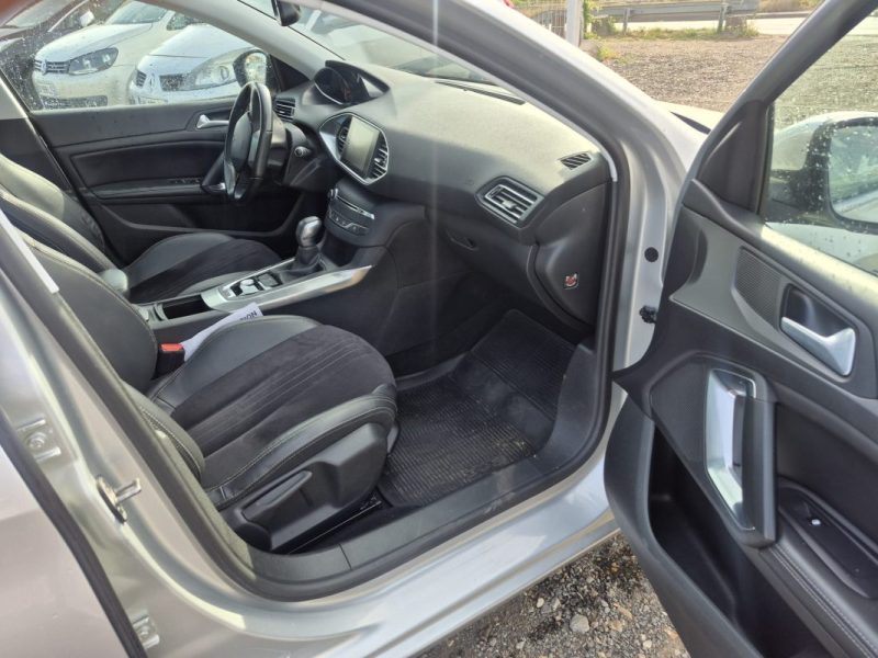 PEUGEOT 308 Feline 2.0 BlueHDi S&S 150 cv Boîte auto 2016