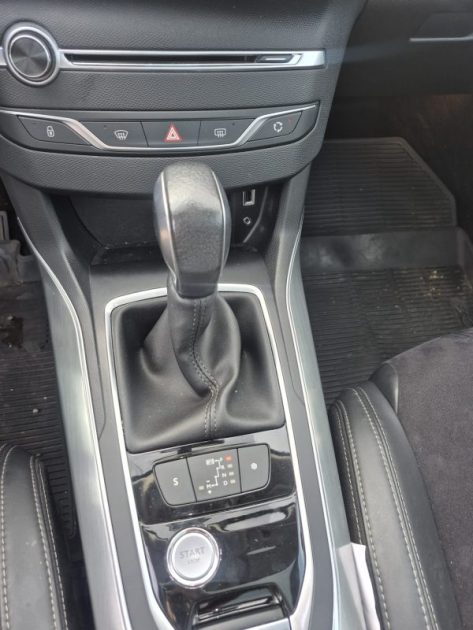 PEUGEOT 308 Feline 2.0 BlueHDi S&S 150 cv Boîte auto 2016