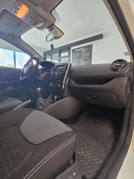 RENAULT CLIO IV 1.5 DCI 90 EXPRESSION 2012 - Distribution neuve -CT OK -Garantie 12 mois ou 15000km 